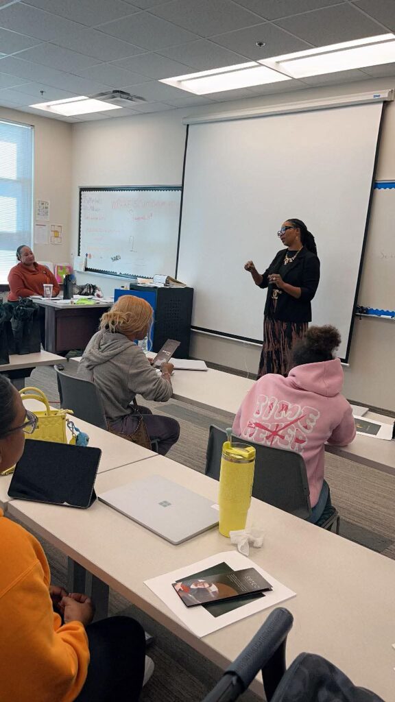 0adeeeb0 6e40 4aa3 b37a 09894fe718a0